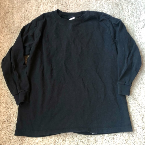 Gildan Other - 🎆🎇3for$9 NWOT black Gildan Long sleeve t-shirt- Size S (fits like a M)